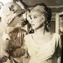 Jack Lemmon e Marilyn Monroe in A qualcuno piace caldo