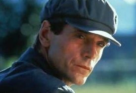 Jeremy Irons in una scena di M. Butterfly