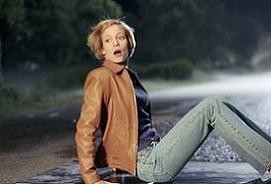 Laura Regan in una scena di THEY - INCUBI DAL MONDO DELLE OMBRE