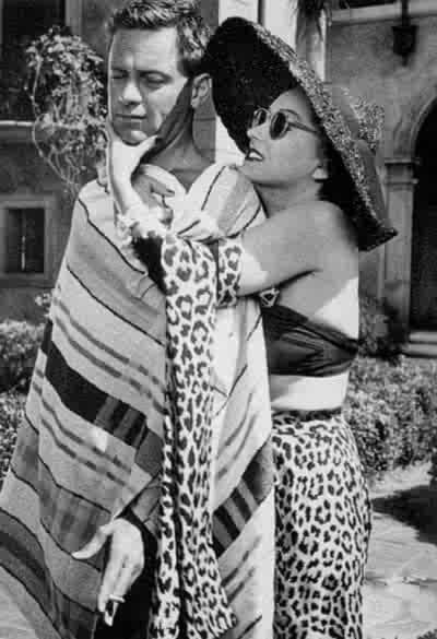 William Holden E Gloria Swanson In Una Scena Di Viale Del Tramonto 16844