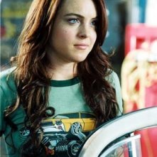 Lindsay Lohan in una scena di Herbie, il supermaggiolino