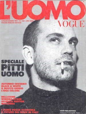 John Malkovich Su Una Cover Del Magazine L Uomo Vogue 17060