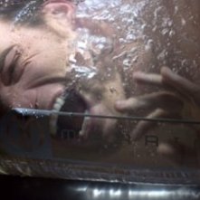 Ewan McGregor in una scena del thriller sci-fi The Island