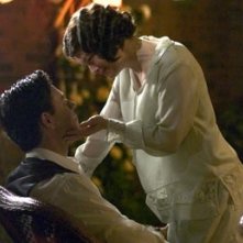 Russell Crowe con Renee Zellweger in una scena di Cinderella Man
