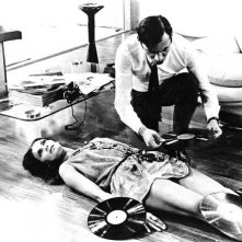 Florinda Bolkan e Gian Maria Volontè in una scena di Indagine su un cittadino al di sopra di ogni sospetto