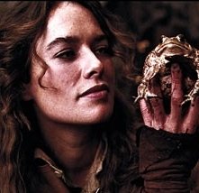 Lena Headey in  una scena de I fratelli Grimm