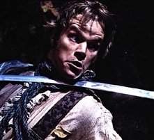 Matt Damon in una scena de I fratelli Grimm