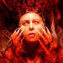 Monica Bellucci in una scena de I fratelli Grimm e l'incantevole strega