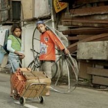 Una scena di All the invisible children