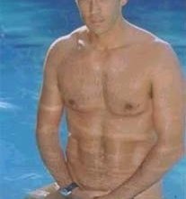 Rocco Siffredi in piscina