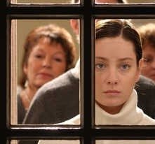 Un'intensa espressione di Giovanna Mezzogiorno ne La bestia nel cuore