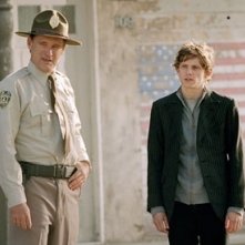 Bill Paxton e Jamie Bell in una scena di Dear Wendy