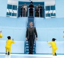 James Fox in una scena de La fabbrica di cioccolato