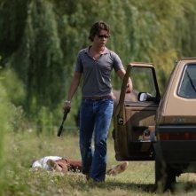 Riccardo Scamarcio in una scena di Romanzo Criminale (2005)