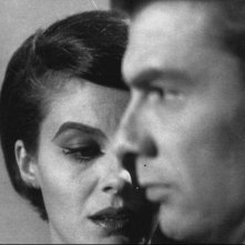 Delphine Seyrig e Giorgio Albertazzi in una scena del film L'anno scorso a Marienbad