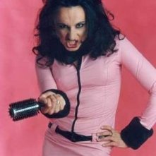 spazzola e rabbia per Vladimir Luxuria