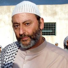 Jean Reno in La tigre e la neve