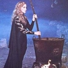 Eleonora Giorgi In Mia Moglie E Una Strega 19038