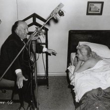 Kim Novak E Alfred Hitchcock Sul Set De La Donna Che Visse Due Volte 19057