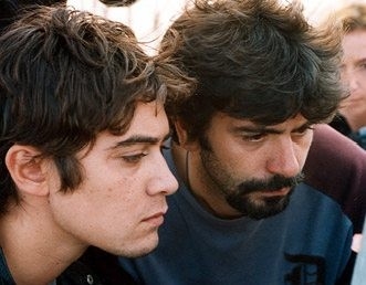 On the set of Three meters above the sky: Riccardo Scamarcio and Luca Lucini
