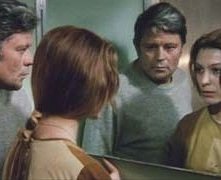 Donatas Banionis e Natalya Bondarchuk in una scena di SOLARIS