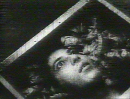 Julian West In Una Scena Di Vampyr 19303