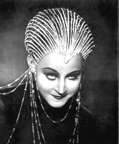 Brigitte Helm In Una Scena Di Metropolis 19398