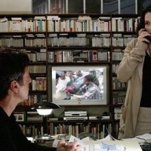 Juliette Binoche e Daniel Auteuil (di spalle) in Niente da nascondere