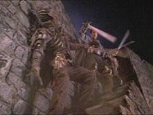 Bruce Campbell in una scena de L'ARMATA DELLE TENEBRE
