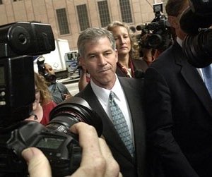 Andy Fastow nel documentario Enron - L'economia della truffa