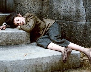 Barney Clark è tra i protagonisti di Oliver Twist