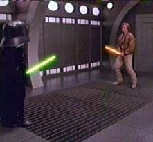 Rick Moranis e Bill Pullman in una scena di BALLE SPAZIALI