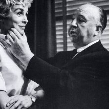 Alfred Hitchcock e Janet Leigh sul set di Psycho