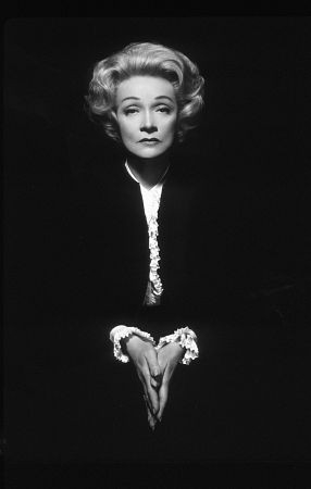 Marlene Dietrich 20255
