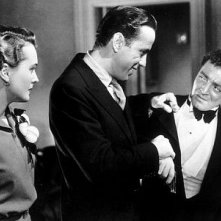 Mary Astor, Peter Lorre e Humphrey Bogart ne Il mistero del falco