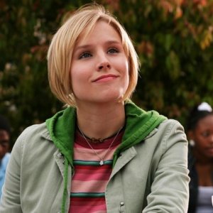Kristen Bell nel primo episodio di Veronica Mars