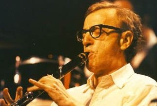 Woody Allen suona il clarinetto
