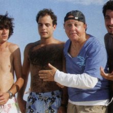 Francesco Mandelli, Giuseppe Sanfelice, Massimo Boldi e Paolo Ruffini in una scena di Natale a Miami