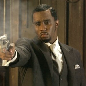 Sean 'P. Diddy' Combs in una scena del film Carlito's Way - Scalata al potere