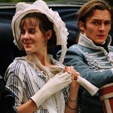 Jena Malone e Rupert Friend in Orgoglio e Pregiudizio.jpg