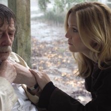 Kate Hudson e John Hurt in The Skeleton Key