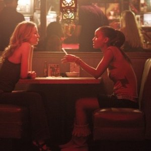 Kate Hudson e Joy Bryant in The Skeleton Key