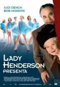 La locandina italiana di Lady Henderson presenta