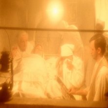 Una scena de LA CASA DALLE FINESTRE CHE RIDONO