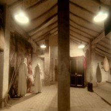 Una scena de LA CASA DALLE FINESTRE CHE RIDONO