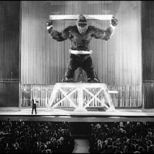 Pericolo imminente in una scena di King Kong, del 1933