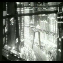 Una scena di METROPOLIS
