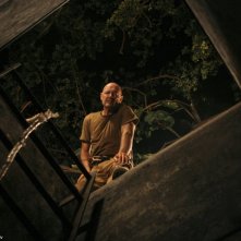 Terry O'Quinn in una scena dell'episodio 2x01 di Lost