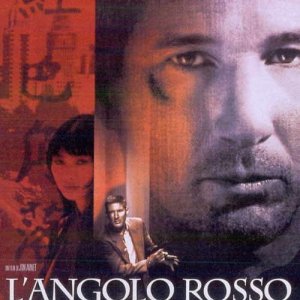 La locandina di L'angolo rosso