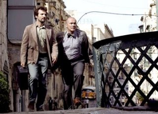 Mathieu Kassovitz e Hanns Zischler in Munich